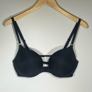 Victoria's Secret Black Push-up Bra With Front Clasp 34D